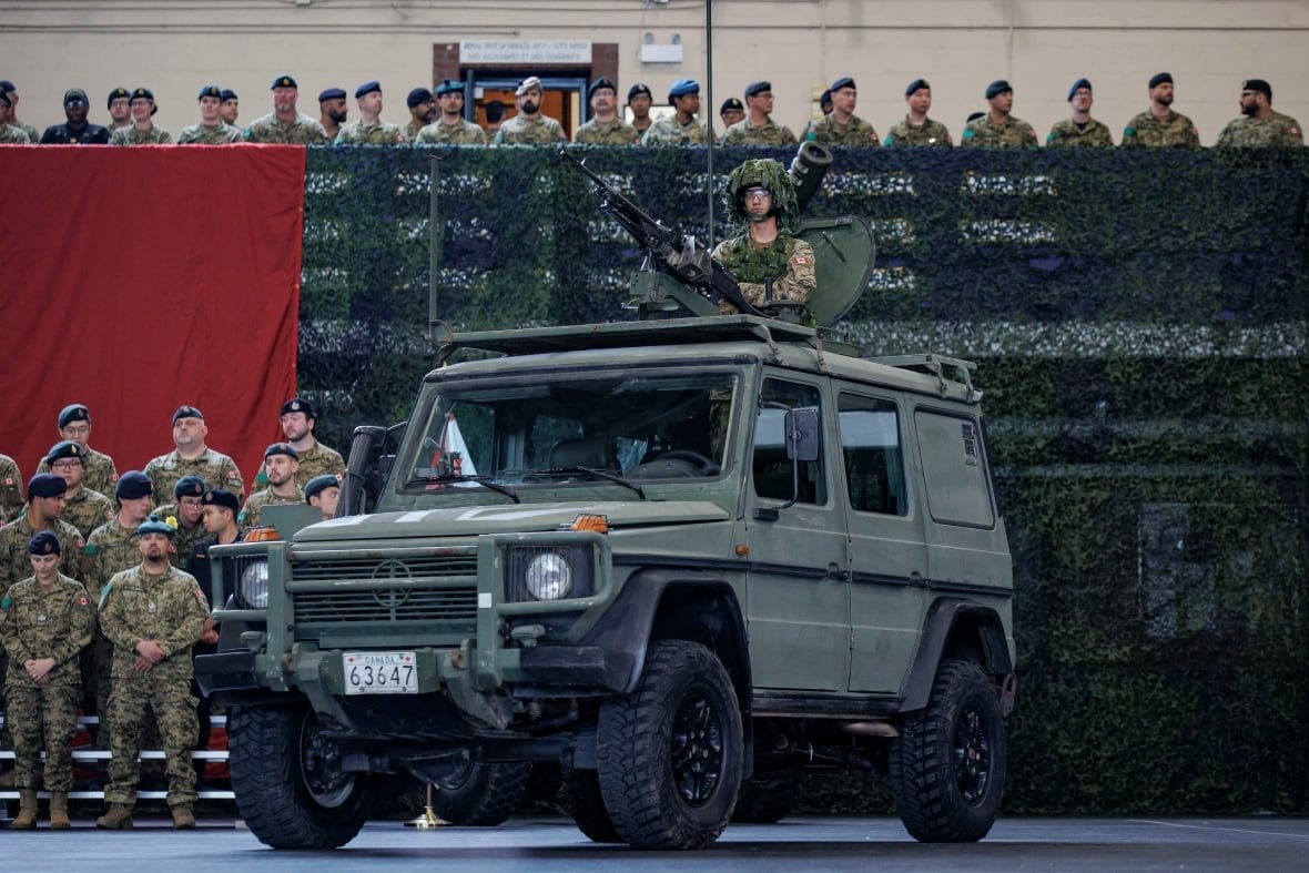 pm-carney-ft-york-1 Soldiers and a military vehicle are seen on display.